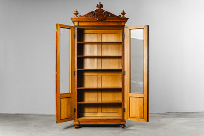 Wunderschöner Gründerzeit Bücherschrank