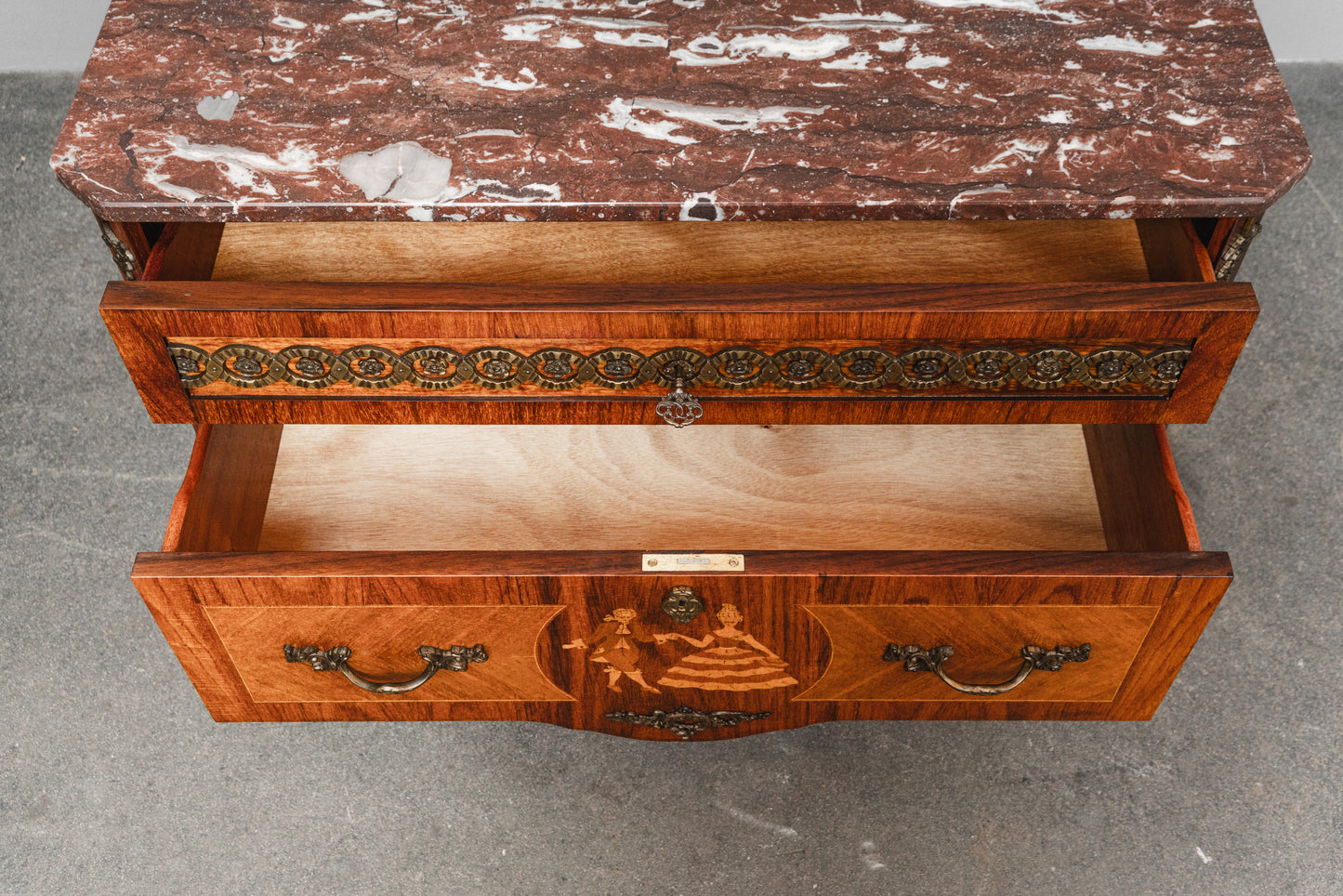 Elegante Louis XVI Stil Kommode