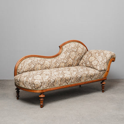 Wunderschöne Louis Philippe Chaiselongue