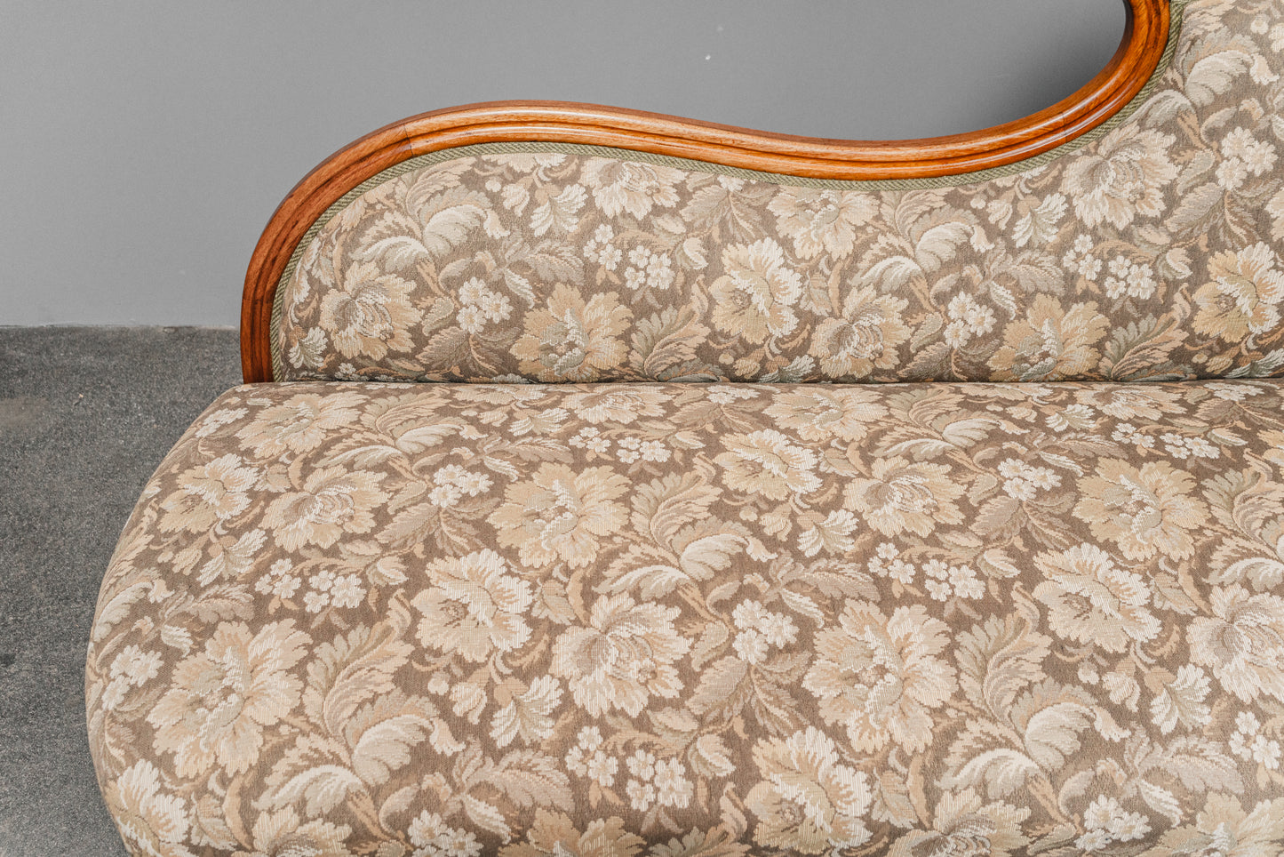 Wunderschöne Louis Philippe Chaiselongue