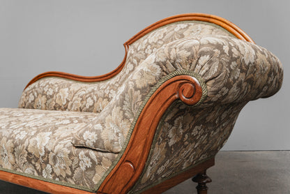 Wunderschöne Louis Philippe Chaiselongue