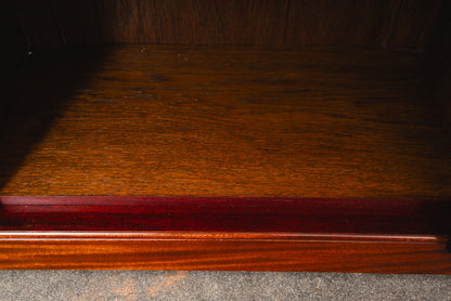 Eleganter Jugendstil Bücherschrank