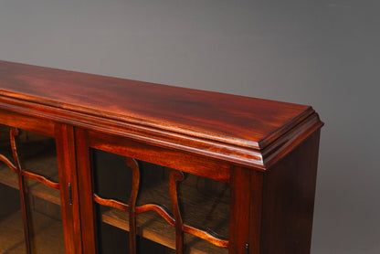 Eleganter Jugendstil Bücherschrank