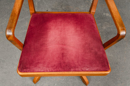 Stilvolles Mid-Century Schreibtischstuhl