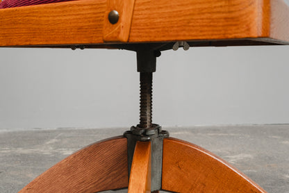 Stilvolles Mid-Century Schreibtischstuhl
