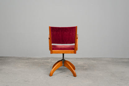 Stilvolles Mid-Century Schreibtischstuhl