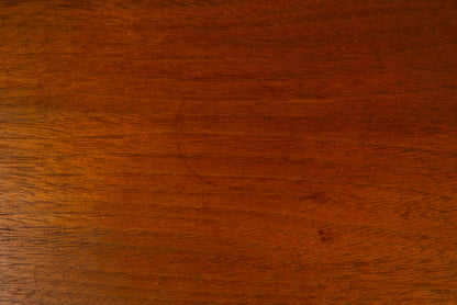 Stilvoller Mid-Century Bücherschrank