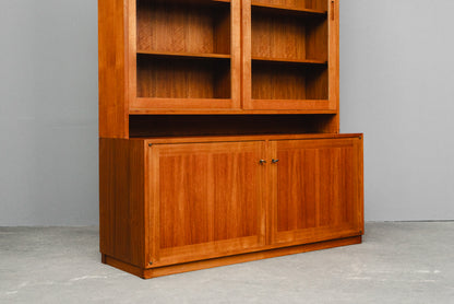 Zeitloser Mid-Century Bücherschrank