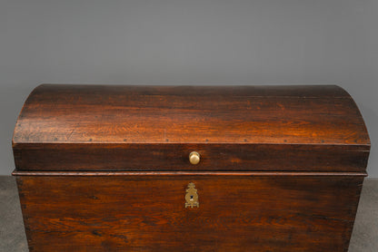 Wunderschöne Biedermeier Runddeckeltruhe