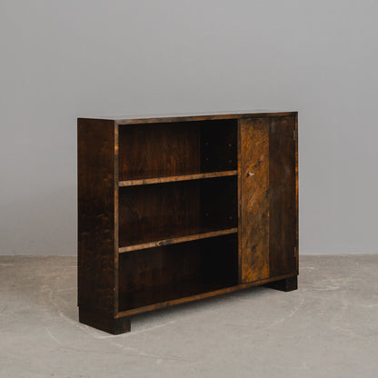 Schönes Bücherregal im Art Déco Stil