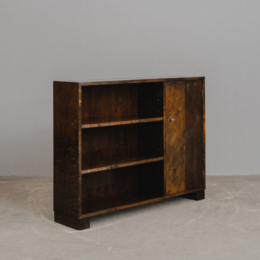 Schönes Bücherregal im Art Déco Stil