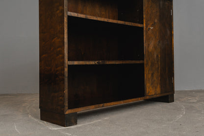 Schönes Bücherregal im Art Déco Stil