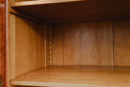 Beeindruckender Jugendstil Kleiderschrank