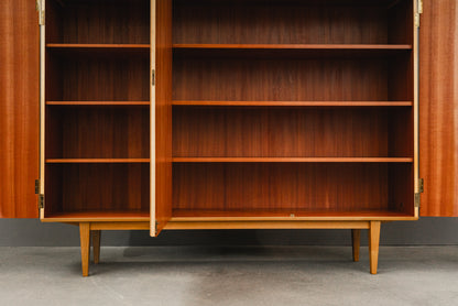 Stilvolles Mid-Century Sideboard