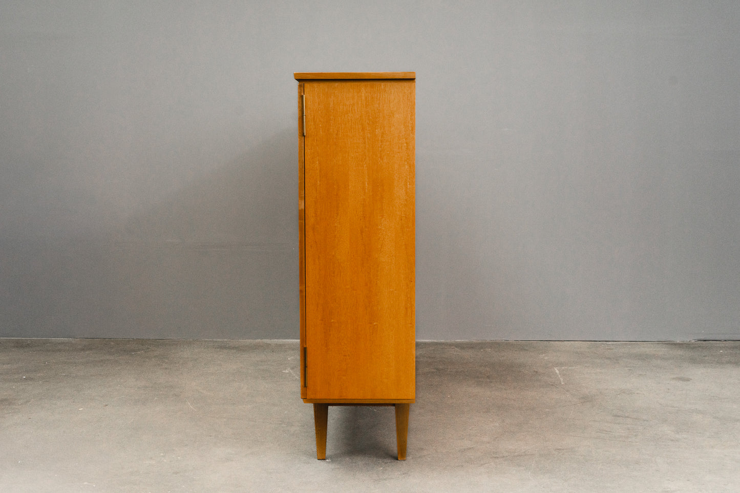 Stilvolles Mid-Century Sideboard