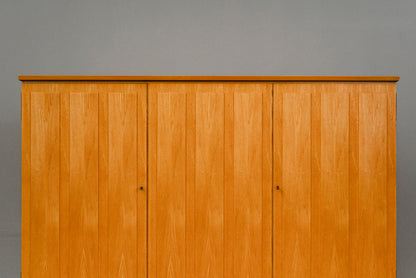 Stilvolles Mid-Century Sideboard