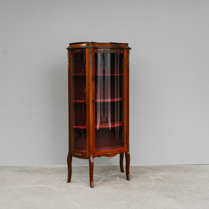 Elegante kleine Vitrine
