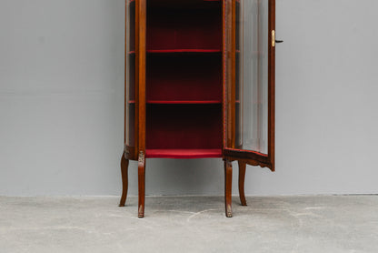 Elegante kleine Vitrine