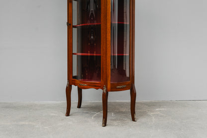 Elegante kleine Vitrine