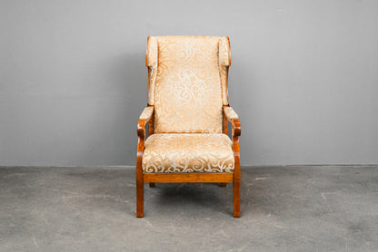 Bequemer Biedermeier Ohrensessel