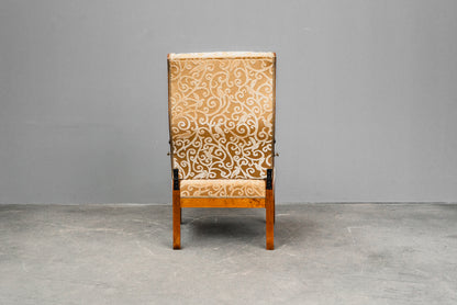 Bequemer Biedermeier Ohrensessel