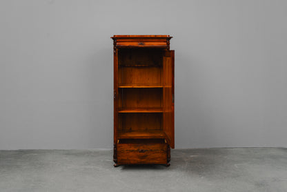 Elegantes Louis Philippe Vertiko