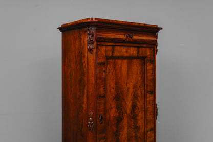 Elegantes Louis Philippe Vertiko