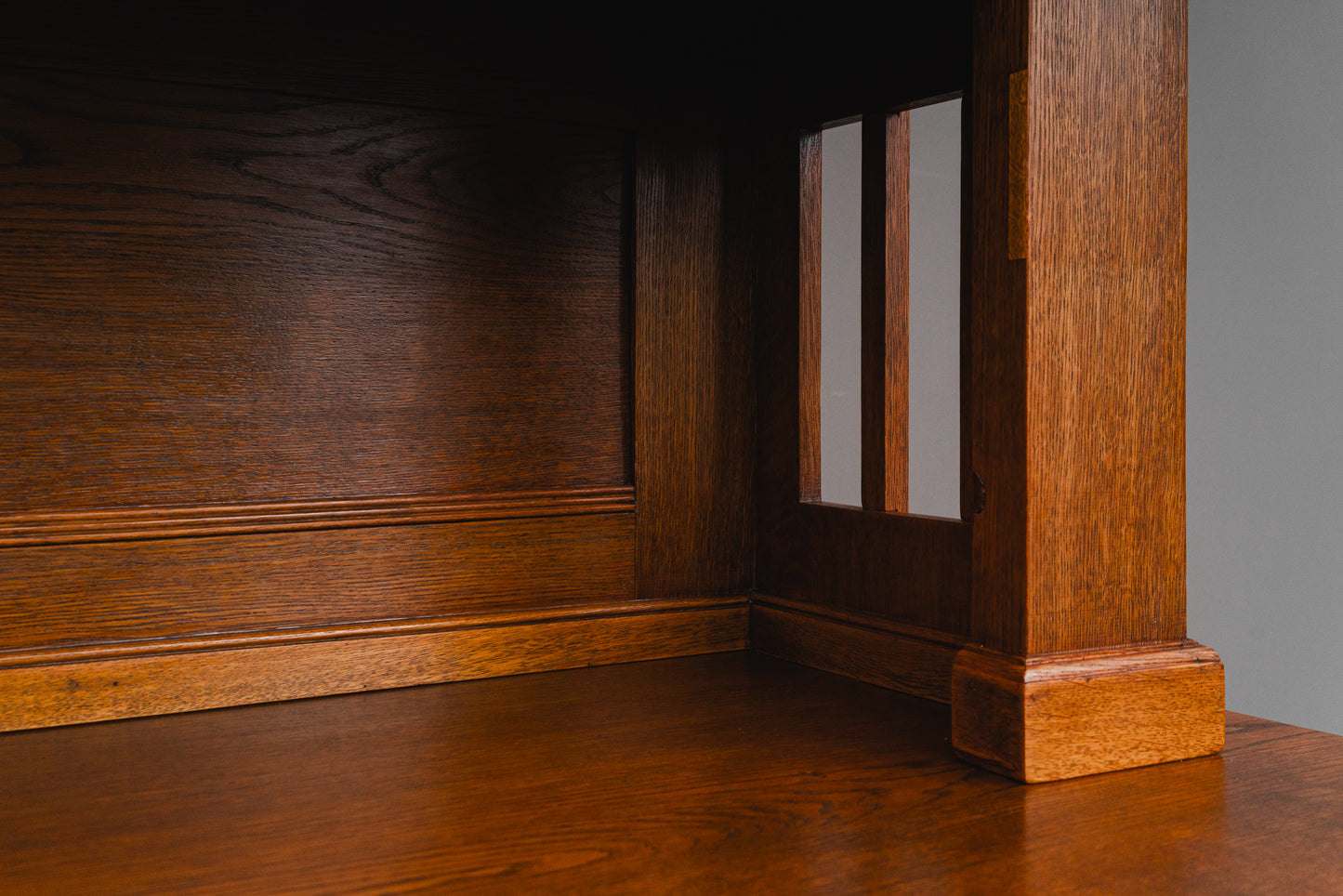 Beeindruckender Jugendstil Buffetschrank