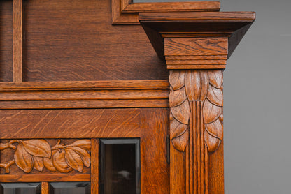 Beeindruckender Jugendstil Buffetschrank