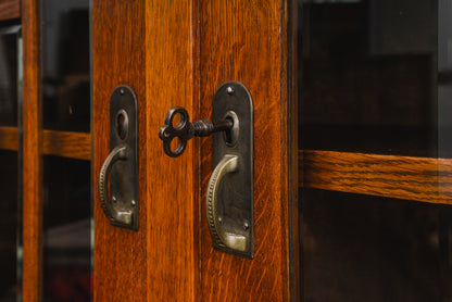 Beeindruckender Jugendstil Buffetschrank