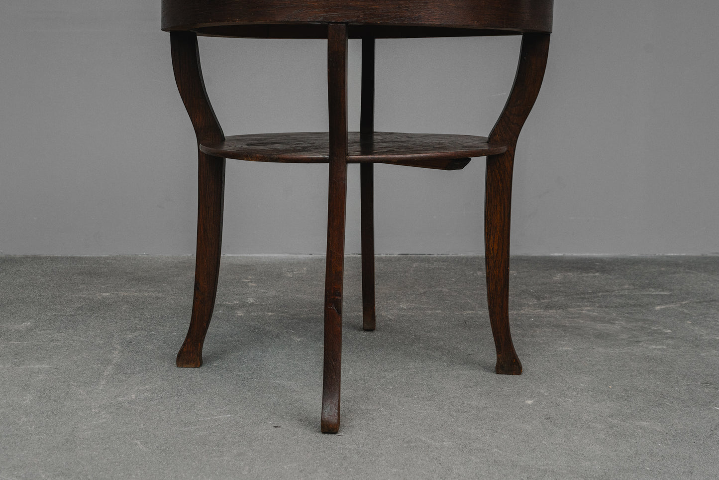 Jugendstil Beistelltisch aus Eiche - Anfang des 20.Jahrhunderts