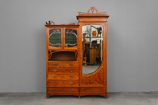 Jugendstil Kleiderschrank in Eiche - Anfang des 20.Jahrhunderts