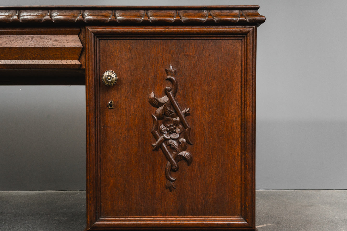 Jugendstil Schreibtisch in Eiche - Anfang des 20.Jahrhunderts