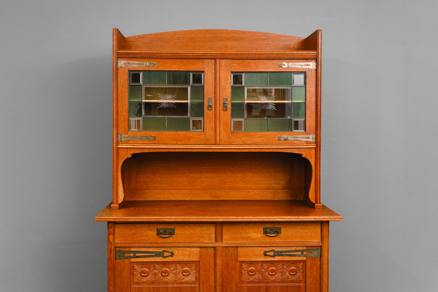 Jugendstil Buffet in Eiche - Anfang des 20.Jahrhunderts