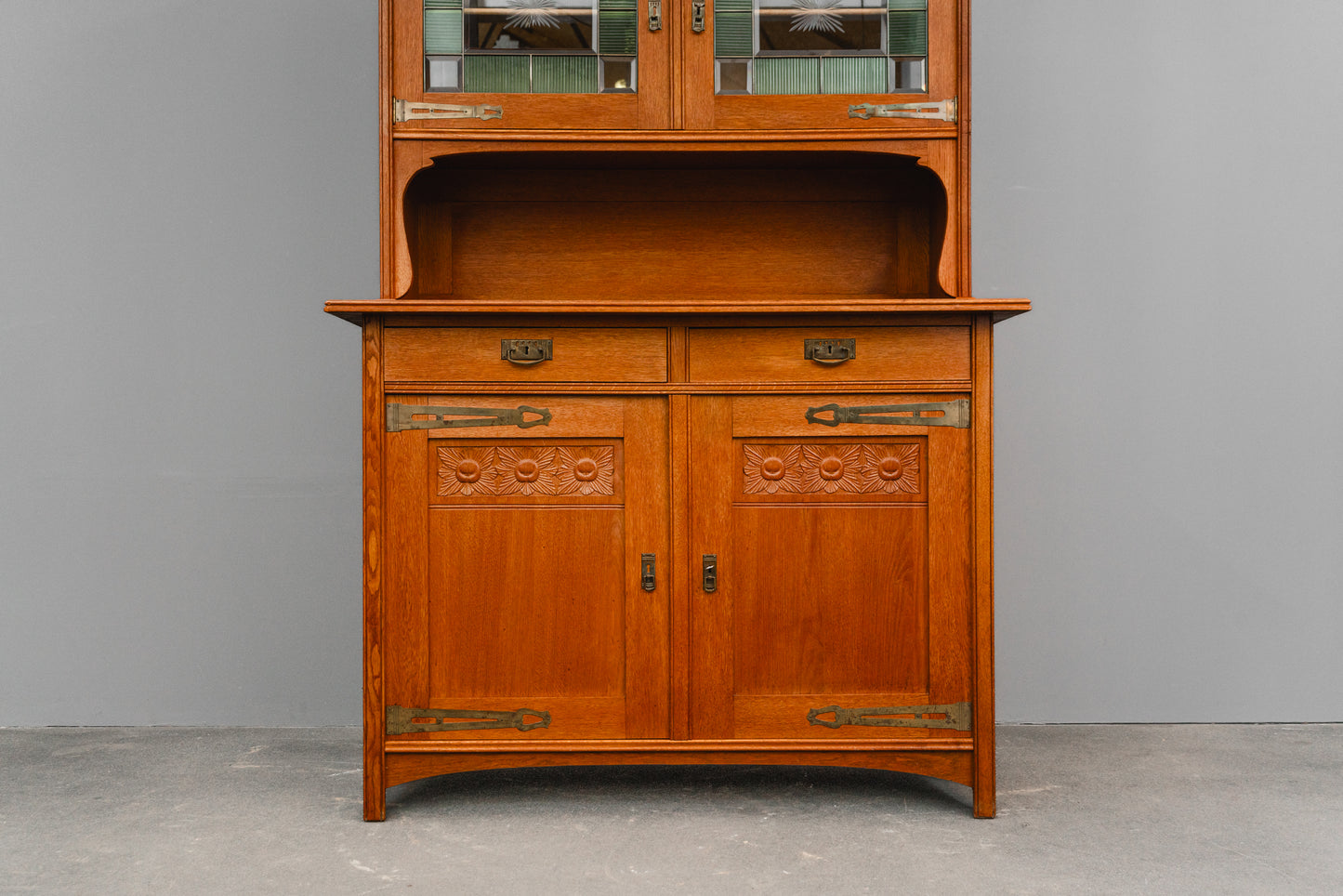 Jugendstil Buffet in Eiche - Anfang des 20.Jahrhunderts