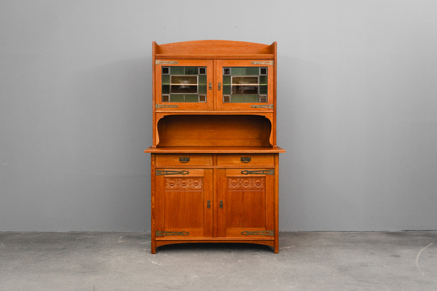 Jugendstil Buffet in Eiche - Anfang des 20.Jahrhunderts