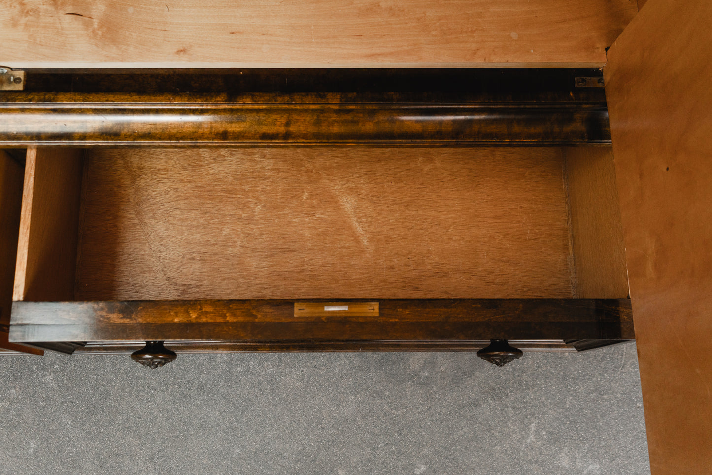 Historismus Schrank in Birke - erste Hälfte des 19.Jahrhunderts