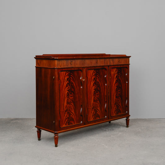 Klassizistischer Stil Sideboard in Mahagoni - zweite Hälfte des 20.Jahrhunderts