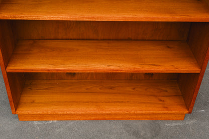 Mid-Century Bücherregal in Teak - Mitte des 20.Jahrhunderts
