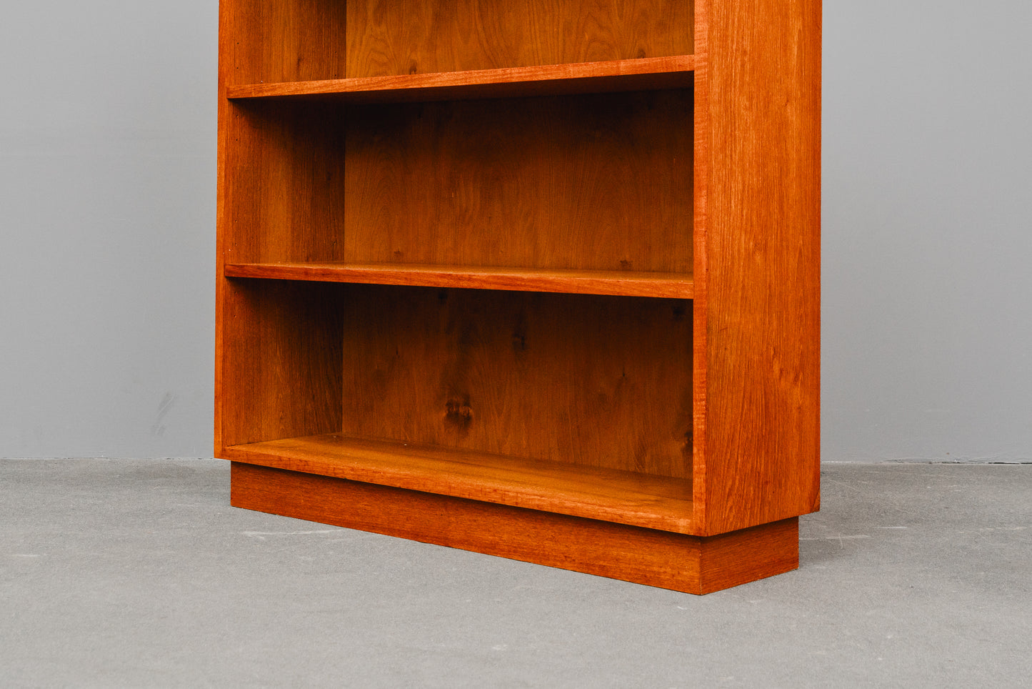 Mid-Century Bücherregal in Teak - Mitte des 20.Jahrhunderts
