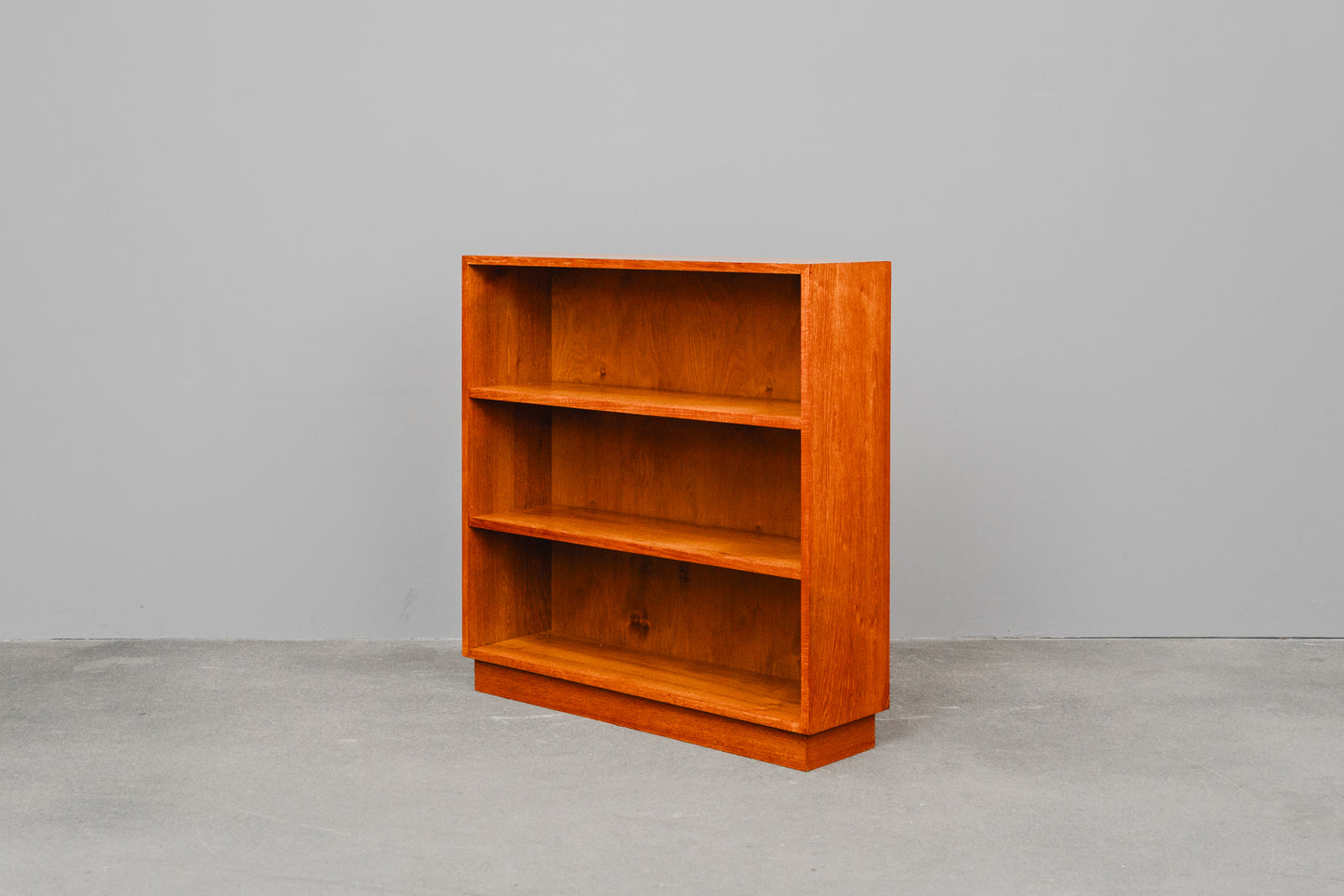 Mid-Century Bücherregal in Teak - Mitte des 20.Jahrhunderts