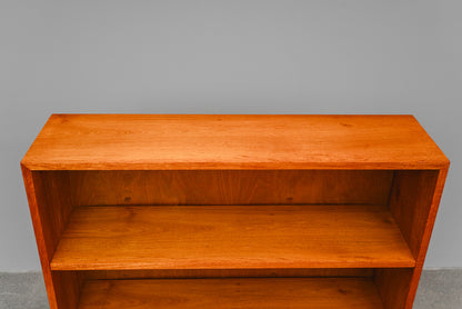 Mid-Century Bücherregal in Teak - Mitte des 20.Jahrhunderts
