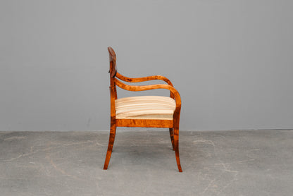 Biedermeier Stil Sitzgruppe in Birke - Anfang des 20.Jahrhunderts
