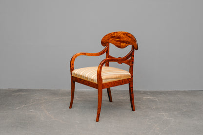Biedermeier Stil Sitzgruppe in Birke - Anfang des 20.Jahrhunderts