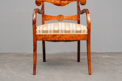 Biedermeier Stil Sitzgruppe in Birke - Anfang des 20.Jahrhunderts