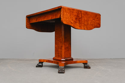 Biedermeier Stil Sitzgruppe in Birke - Anfang des 20.Jahrhunderts