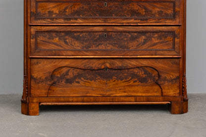 Biedermeier Kommode in Mahagoni - Mitte des 19.Jahrhunderts