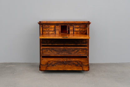 Biedermeier Kommode in Mahagoni - Mitte des 19.Jahrhunderts