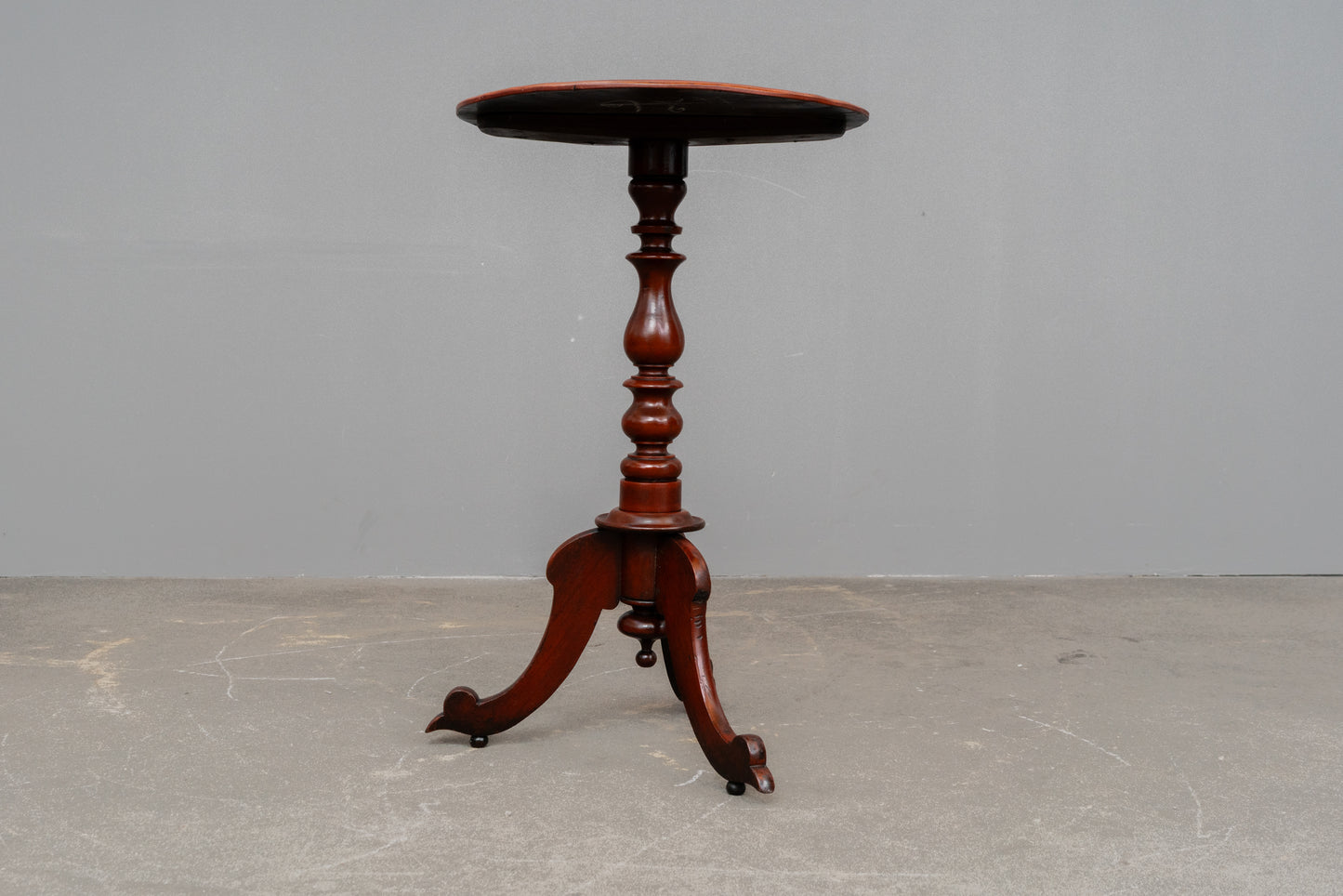 Biedermeier Blumentisch/Beistelltisch in Mahagoni - Mitte des 19.Jahrhunderts