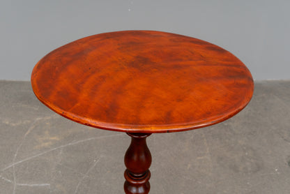 Biedermeier Blumentisch/Beistelltisch in Mahagoni - Mitte des 19.Jahrhunderts